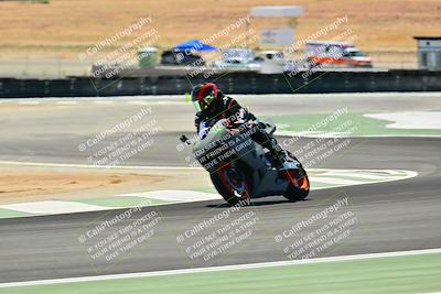 media/Sep-07-2025-TrackXperience (Sun) [[ee17e62fad]]/Level 1/Session 4 (Lower Chicane)/